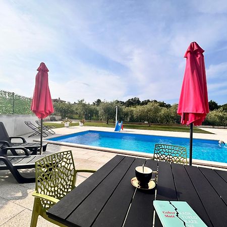 Villa Casa Storija Novigrad  Bagian luar foto